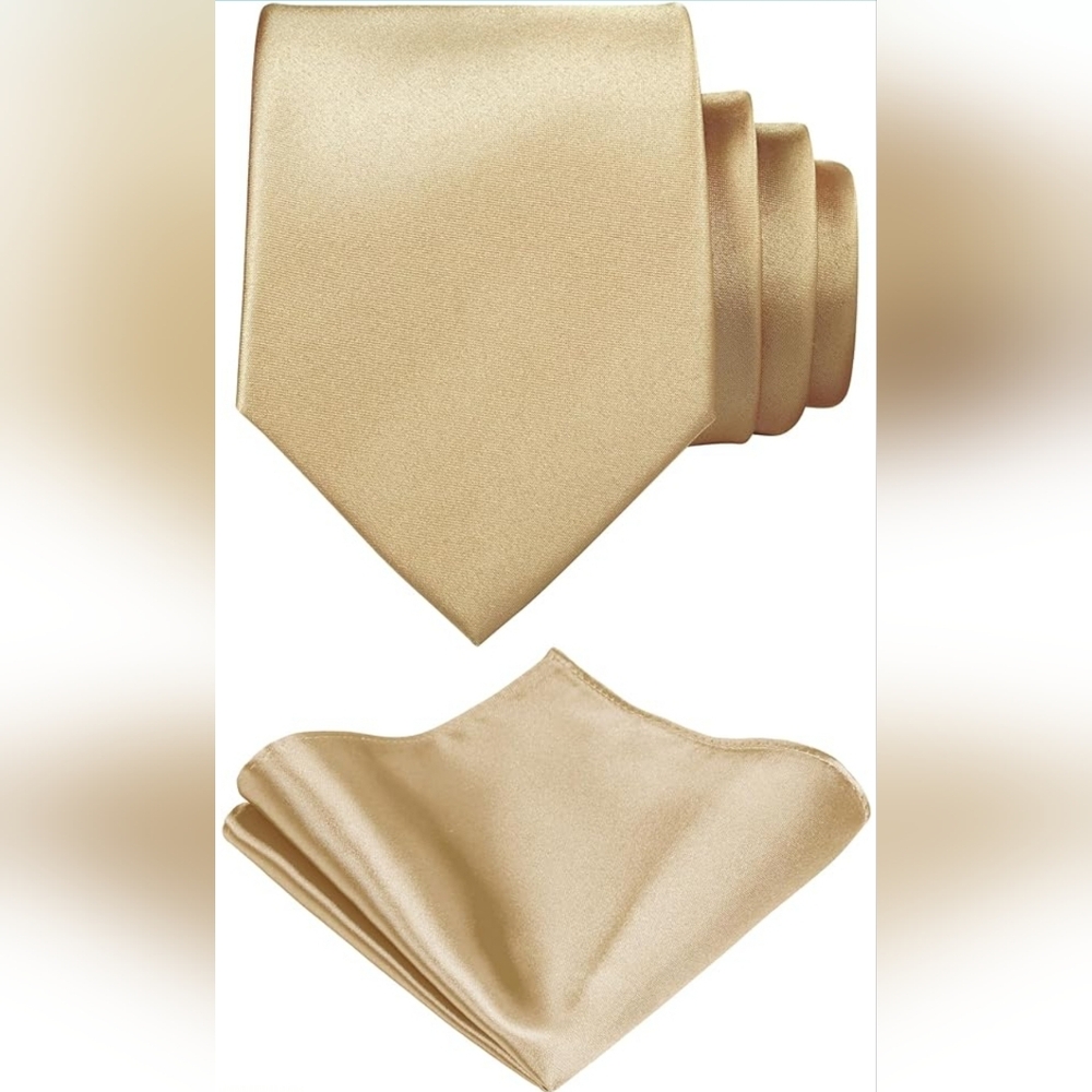 Elegant CHAMPAGNE Gold Tie and Pocket Square Set NEW IN BOX